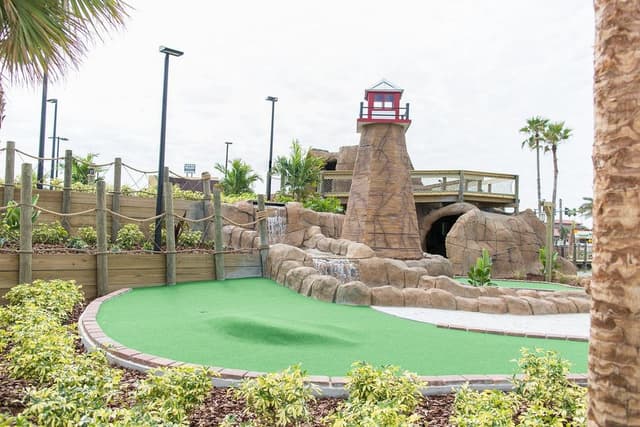 Lighthouse Cove Mini Golf